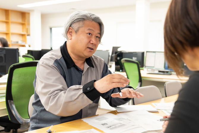 現在の仕事内容は？